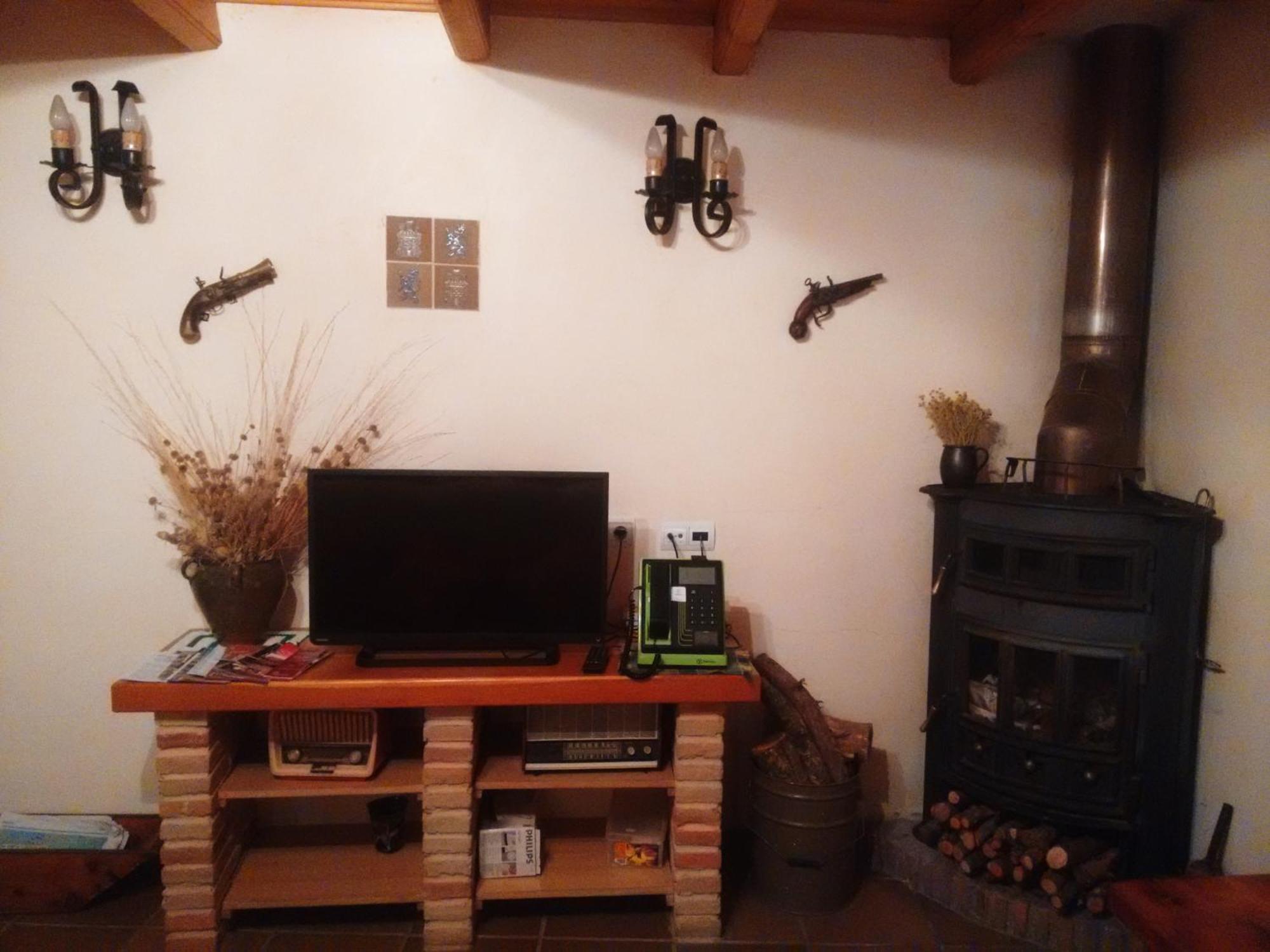 Casa Rural Marques De Cerralbo Santa María de Huerta 外观 照片